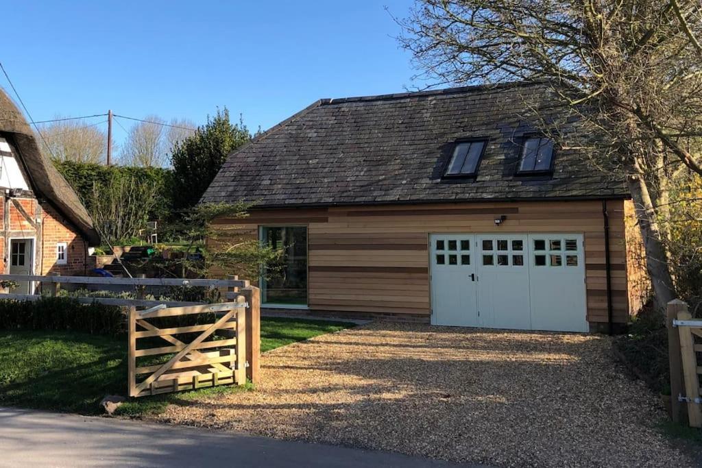 מרלבורו Stylish Cottage In The Pewsey Vale מראה חיצוני תמונה